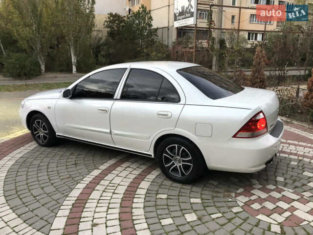 Белый Ниссан Альмера, объемом двигателя 1.6 л и пробегом 187 тыс. км за 5300 $, фото 7 на Automoto.ua