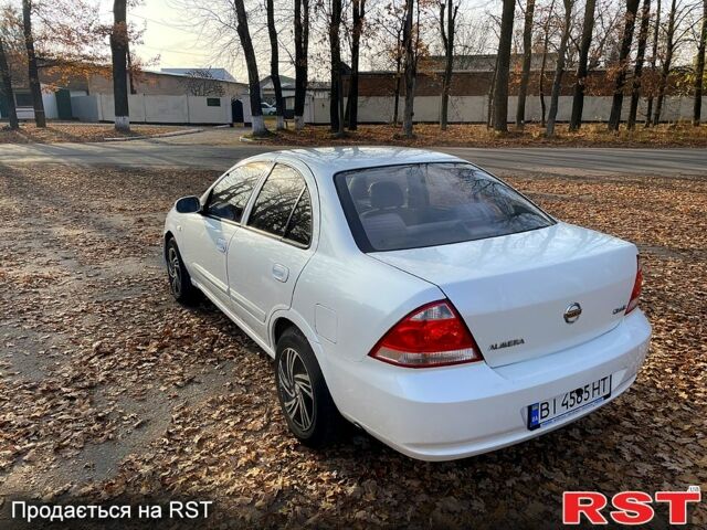 Белый Ниссан Альмера, объемом двигателя 1.6 л и пробегом 330 тыс. км за 3799 $, фото 4 на Automoto.ua
