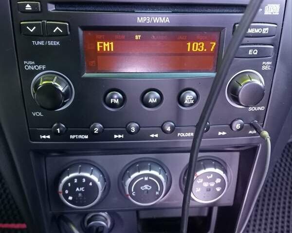 Белый Ниссан Альмера, объемом двигателя 1.6 л и пробегом 140 тыс. км за 6300 $, фото 10 на Automoto.ua