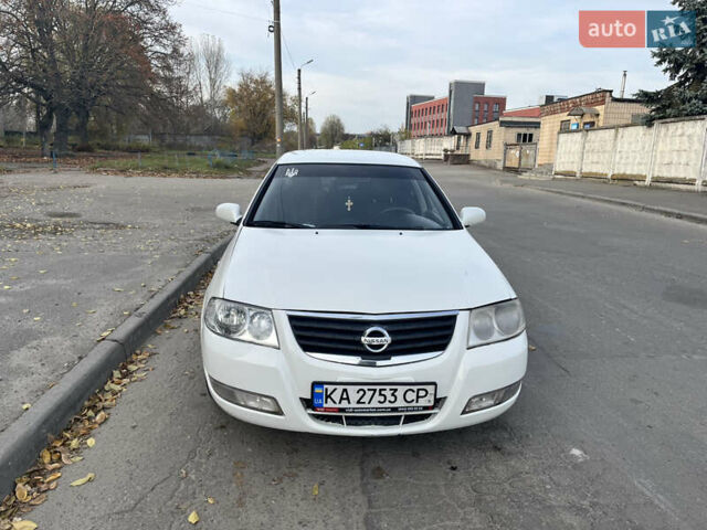 Белый Ниссан Альмера, объемом двигателя 1.6 л и пробегом 313 тыс. км за 4700 $, фото 2 на Automoto.ua