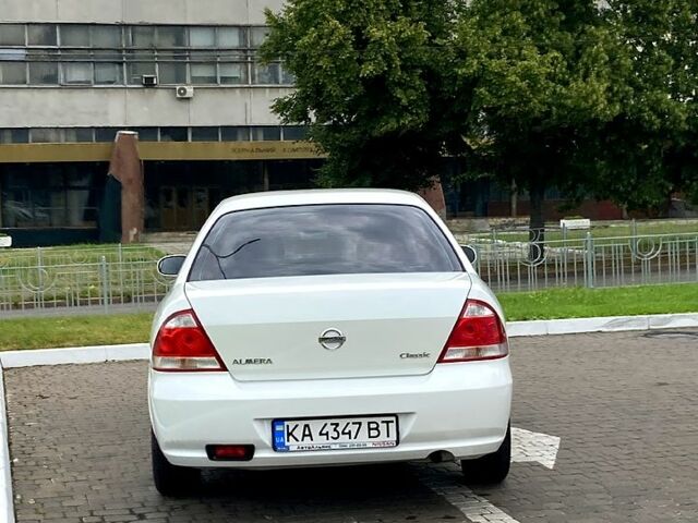 Белый Ниссан Альмера, объемом двигателя 1.6 л и пробегом 180 тыс. км за 4750 $, фото 7 на Automoto.ua