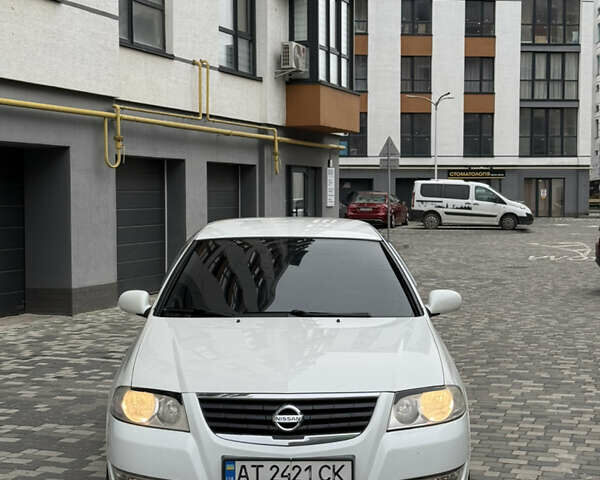 Белый Ниссан Альмера, объемом двигателя 1.6 л и пробегом 220 тыс. км за 4700 $, фото 1 на Automoto.ua