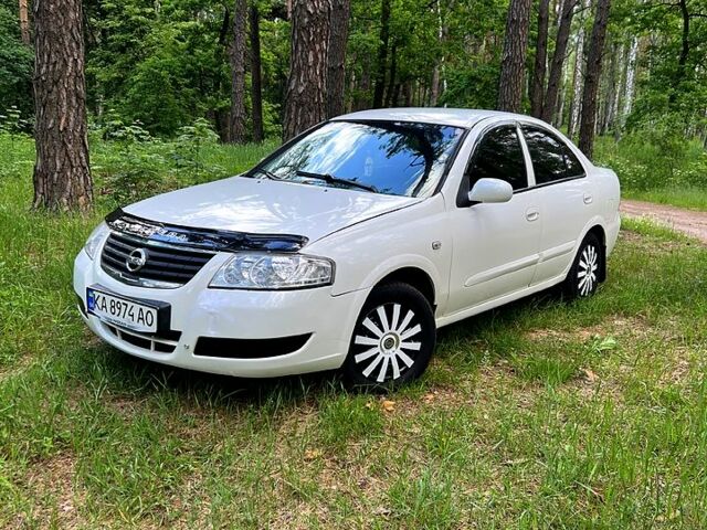 Белый Ниссан Альмера, объемом двигателя 1.6 л и пробегом 236 тыс. км за 5100 $, фото 1 на Automoto.ua