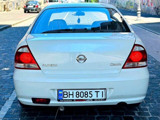 Білий Ніссан Альмера, об'ємом двигуна 1.6 л та пробігом 270 тис. км за 3900 $, фото 2 на Automoto.ua