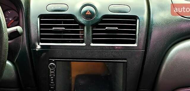 Белый Ниссан Альмера, объемом двигателя 1.6 л и пробегом 212 тыс. км за 4600 $, фото 8 на Automoto.ua