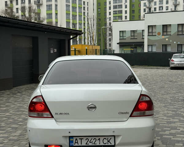 Белый Ниссан Альмера, объемом двигателя 1.6 л и пробегом 220 тыс. км за 4700 $, фото 11 на Automoto.ua