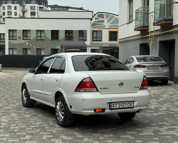 Белый Ниссан Альмера, объемом двигателя 1.6 л и пробегом 220 тыс. км за 4700 $, фото 10 на Automoto.ua