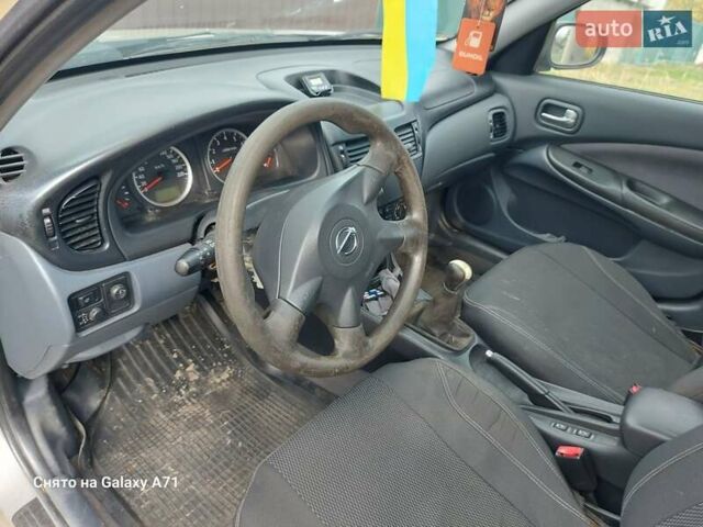 Бежевый Ниссан Альмера, объемом двигателя 1.5 л и пробегом 297 тыс. км за 2200 $, фото 3 на Automoto.ua