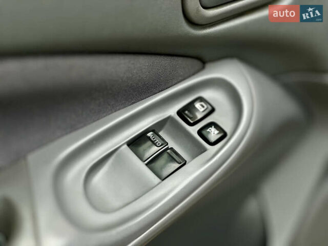 Бежевый Ниссан Альмера, объемом двигателя 1.77 л и пробегом 180 тыс. км за 2700 $, фото 20 на Automoto.ua