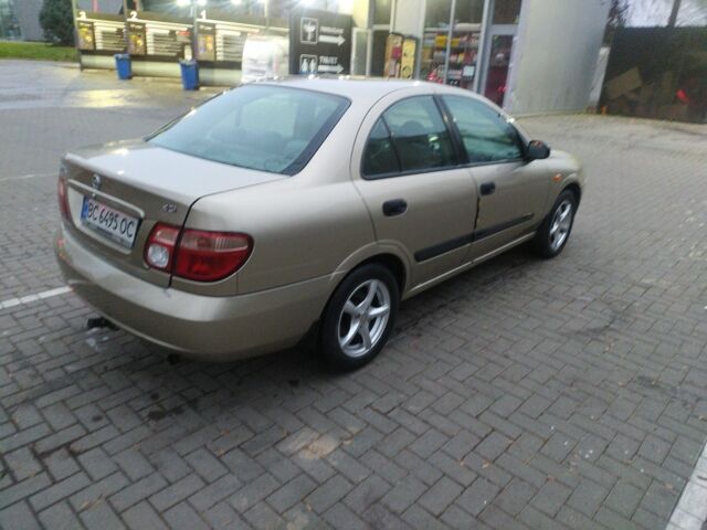 Бежевый Ниссан Альмера, объемом двигателя 1.5 л и пробегом 215 тыс. км за 3200 $, фото 4 на Automoto.ua