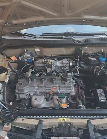 Бежевый Ниссан Альмера, объемом двигателя 1.5 л и пробегом 315 тыс. км за 3100 $, фото 6 на Automoto.ua