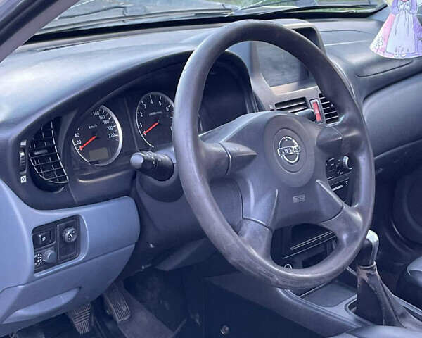 Бежевый Ниссан Альмера, объемом двигателя 1.5 л и пробегом 250 тыс. км за 4300 $, фото 11 на Automoto.ua