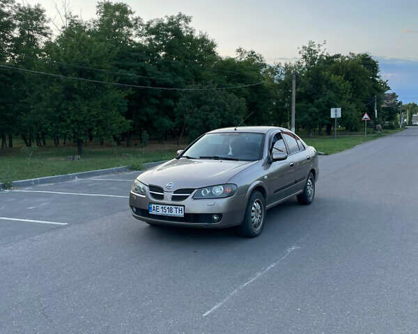 Бежевый Ниссан Альмера, объемом двигателя 1.5 л и пробегом 250 тыс. км за 4300 $, фото 2 на Automoto.ua