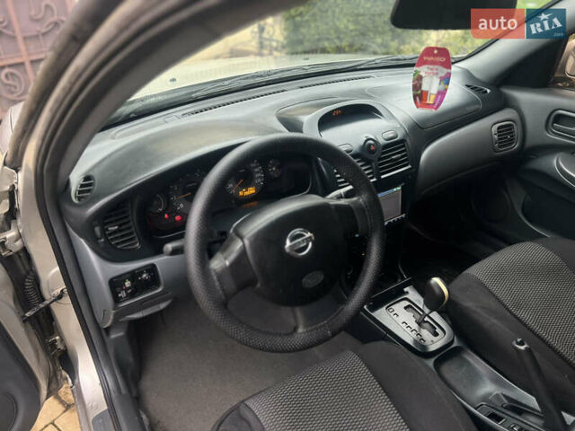 Бежевый Ниссан Альмера, объемом двигателя 1.6 л и пробегом 270 тыс. км за 3799 $, фото 11 на Automoto.ua