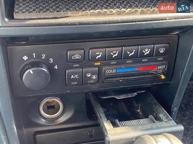 Бежевый Ниссан Альмера, объемом двигателя 1.6 л и пробегом 248 тыс. км за 3990 $, фото 18 на Automoto.ua