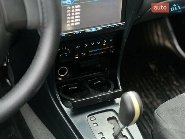 Бежевый Ниссан Альмера, объемом двигателя 1.6 л и пробегом 270 тыс. км за 3799 $, фото 19 на Automoto.ua