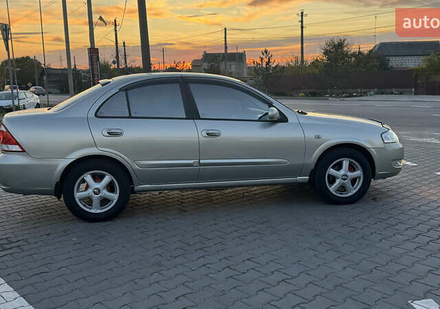 Бежевый Ниссан Альмера, объемом двигателя 1.6 л и пробегом 345 тыс. км за 4199 $, фото 20 на Automoto.ua