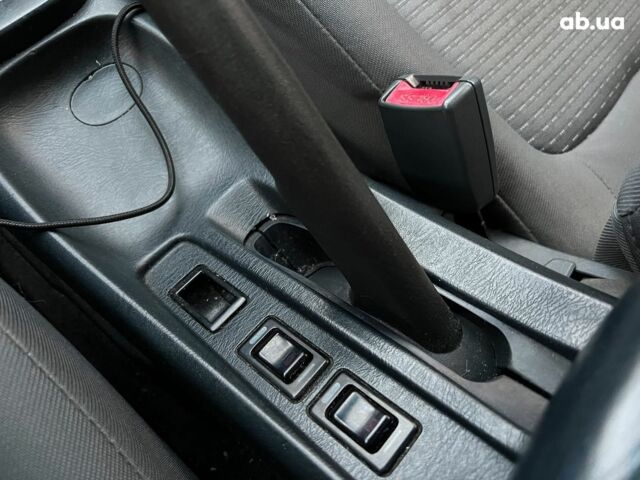 Бежевий Ніссан Альмера, об'ємом двигуна 1.6 л та пробігом 315 тис. км за 4290 $, фото 13 на Automoto.ua