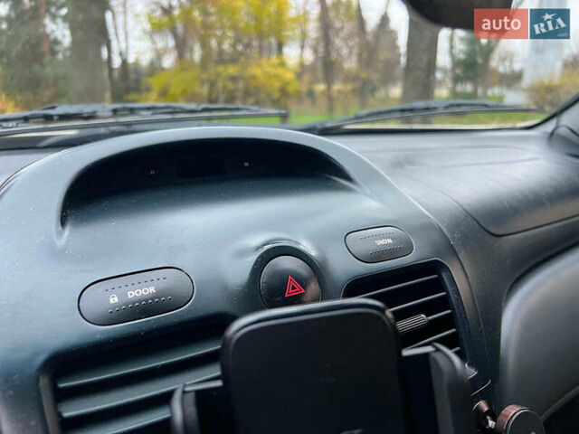 Бежевий Ніссан Альмера, об'ємом двигуна 1.6 л та пробігом 315 тис. км за 4290 $, фото 15 на Automoto.ua