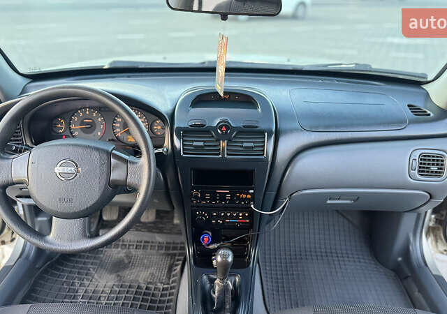 Бежевый Ниссан Альмера, объемом двигателя 1.6 л и пробегом 345 тыс. км за 4199 $, фото 29 на Automoto.ua
