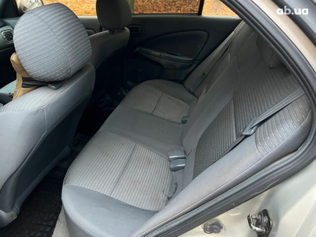 Бежевий Ніссан Альмера, об'ємом двигуна 1.6 л та пробігом 315 тис. км за 4290 $, фото 18 на Automoto.ua