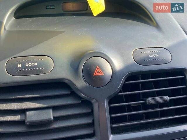 Бежевый Ниссан Альмера, объемом двигателя 1.6 л и пробегом 248 тыс. км за 3990 $, фото 16 на Automoto.ua