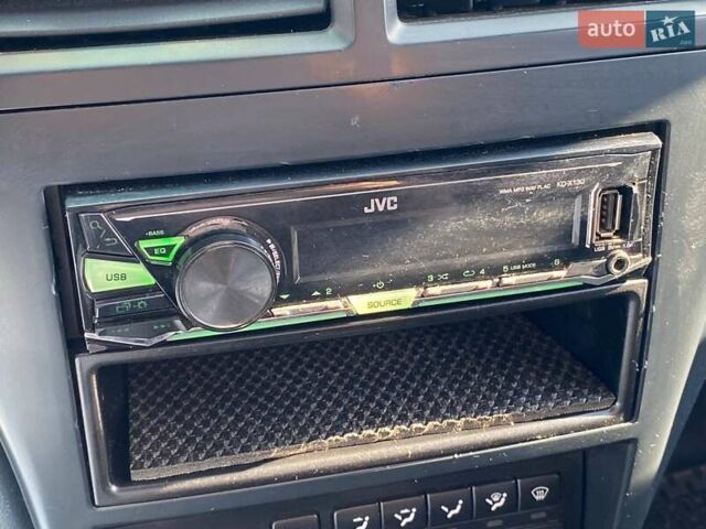 Бежевый Ниссан Альмера, объемом двигателя 1.6 л и пробегом 248 тыс. км за 3990 $, фото 17 на Automoto.ua