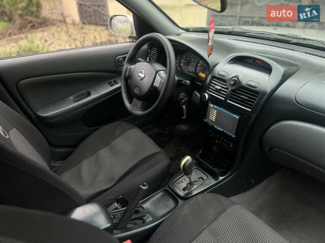 Бежевый Ниссан Альмера, объемом двигателя 1.6 л и пробегом 270 тыс. км за 3799 $, фото 15 на Automoto.ua