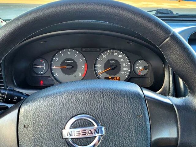 Бежевый Ниссан Альмера, объемом двигателя 1.6 л и пробегом 250 тыс. км за 3600 $, фото 9 на Automoto.ua