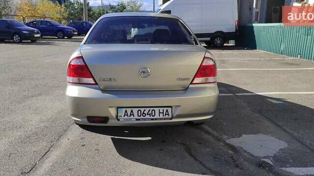 Бежевый Ниссан Альмера, объемом двигателя 1.6 л и пробегом 252 тыс. км за 4700 $, фото 2 на Automoto.ua