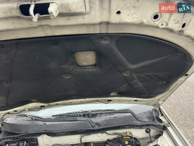 Бежевый Ниссан Альмера, объемом двигателя 1.6 л и пробегом 200 тыс. км за 3400 $, фото 7 на Automoto.ua