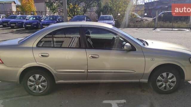 Бежевый Ниссан Альмера, объемом двигателя 1.6 л и пробегом 252 тыс. км за 4700 $, фото 3 на Automoto.ua