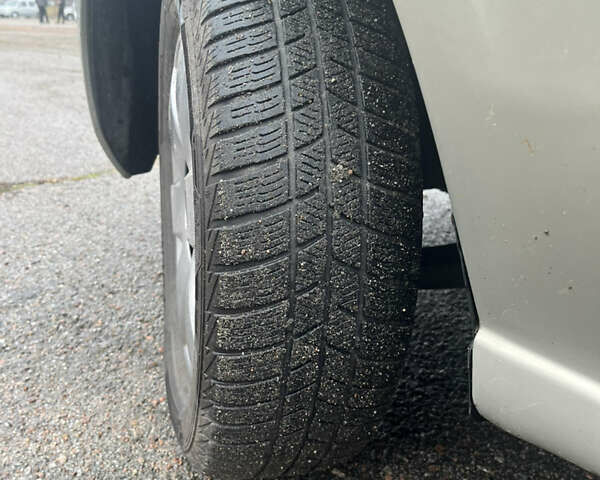 Бежевий Ніссан Альмера, об'ємом двигуна 1.6 л та пробігом 220 тис. км за 3450 $, фото 5 на Automoto.ua