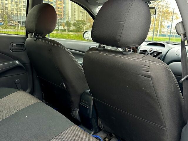 Бежевый Ниссан Альмера, объемом двигателя 1.6 л и пробегом 226 тыс. км за 3990 $, фото 11 на Automoto.ua