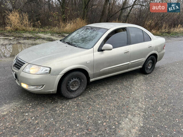 Бежевый Ниссан Альмера, объемом двигателя 1.6 л и пробегом 200 тыс. км за 3400 $, фото 1 на Automoto.ua