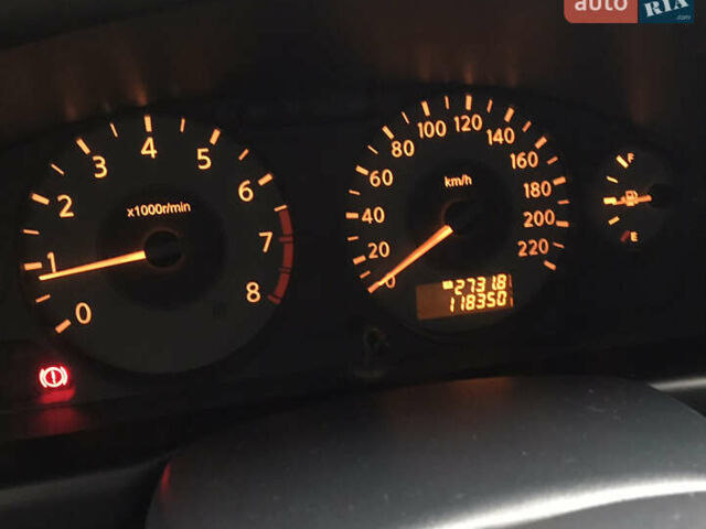 Бежевый Ниссан Альмера, объемом двигателя 1.6 л и пробегом 118 тыс. км за 4950 $, фото 8 на Automoto.ua