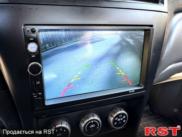 Бежевый Ниссан Альмера, объемом двигателя 1.6 л и пробегом 220 тыс. км за 4500 $, фото 7 на Automoto.ua