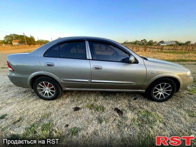 Бежевый Ниссан Альмера, объемом двигателя 1.6 л и пробегом 183 тыс. км за 5300 $, фото 2 на Automoto.ua