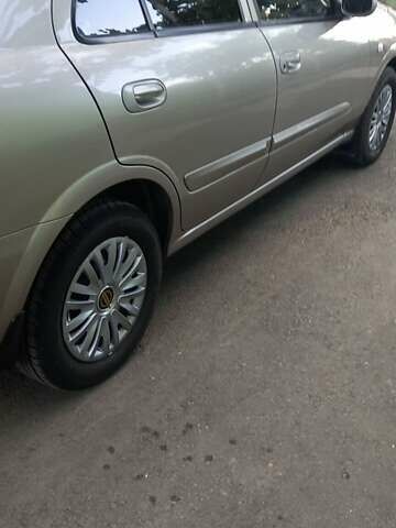 Бежевый Ниссан Альмера, объемом двигателя 1.6 л и пробегом 160 тыс. км за 5400 $, фото 11 на Automoto.ua