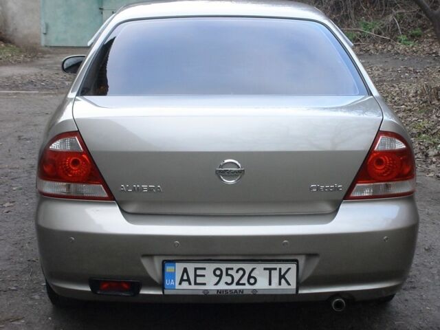 Бежевый Ниссан Альмера, объемом двигателя 1.6 л и пробегом 229 тыс. км за 5000 $, фото 5 на Automoto.ua