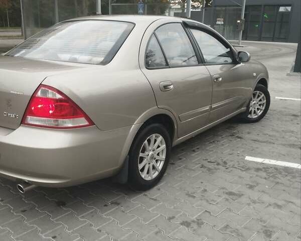 Бежевый Ниссан Альмера, объемом двигателя 1.6 л и пробегом 201 тыс. км за 6700 $, фото 8 на Automoto.ua