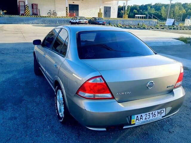 Бежевый Ниссан Альмера, объемом двигателя 1.6 л и пробегом 424 тыс. км за 4500 $, фото 4 на Automoto.ua