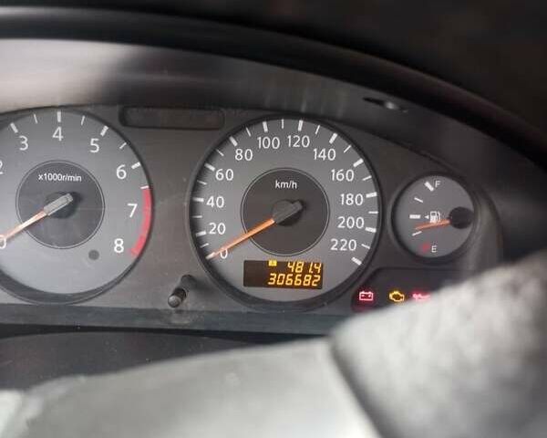 Бежевий Ніссан Альмера, об'ємом двигуна 1.6 л та пробігом 300 тис. км за 4650 $, фото 18 на Automoto.ua