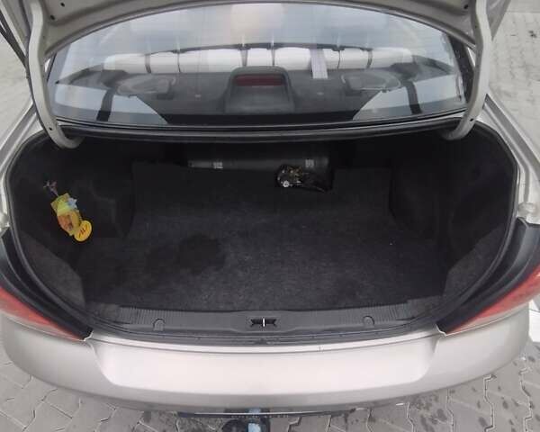 Бежевый Ниссан Альмера, объемом двигателя 1.6 л и пробегом 201 тыс. км за 6700 $, фото 21 на Automoto.ua