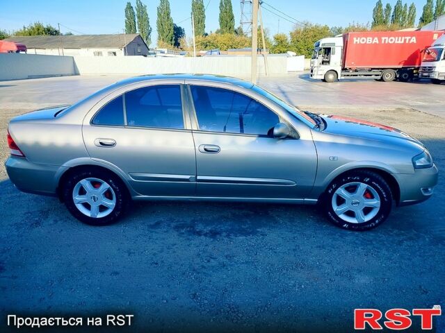 Бежевый Ниссан Альмера, объемом двигателя 1.6 л и пробегом 424 тыс. км за 4500 $, фото 3 на Automoto.ua