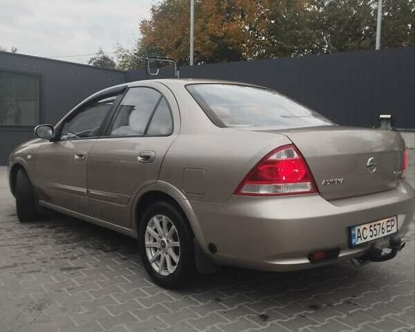 Бежевый Ниссан Альмера, объемом двигателя 1.6 л и пробегом 201 тыс. км за 6700 $, фото 3 на Automoto.ua