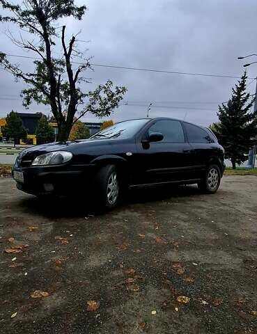 Черный Ниссан Альмера, объемом двигателя 1.5 л и пробегом 243 тыс. км за 2700 $, фото 2 на Automoto.ua