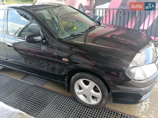 Черный Ниссан Альмера, объемом двигателя 1.5 л и пробегом 435 тыс. км за 2800 $, фото 19 на Automoto.ua