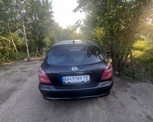 Черный Ниссан Альмера, объемом двигателя 1.77 л и пробегом 290 тыс. км за 3000 $, фото 2 на Automoto.ua