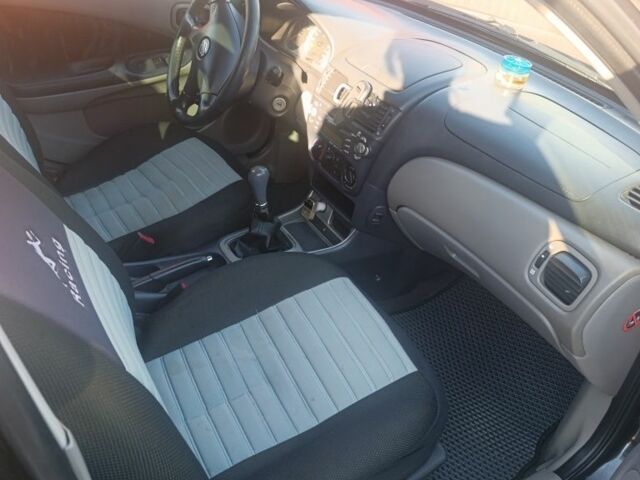 Черный Ниссан Альмера, объемом двигателя 2.2 л и пробегом 350 тыс. км за 2700 $, фото 7 на Automoto.ua